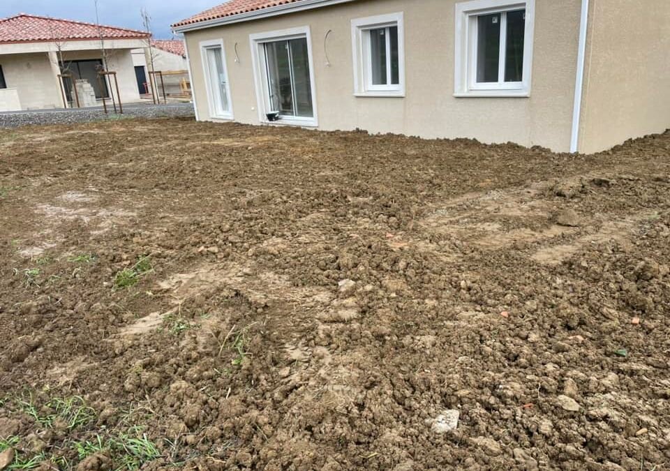 Branchements de villa et terrassement – Villegly